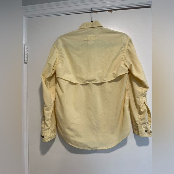 LL Bean women’s  XS Light Yellow Buzz Off Bug Repellent Long Sleeve Button Down. - Picture 2 of 12